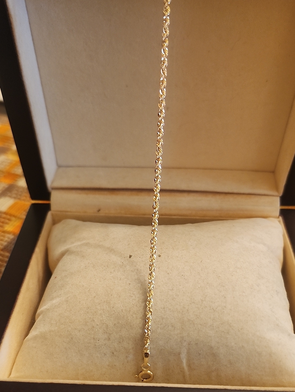 14kt Gold Ripe Bracelet 7.5 Length - Picture 4 of 7